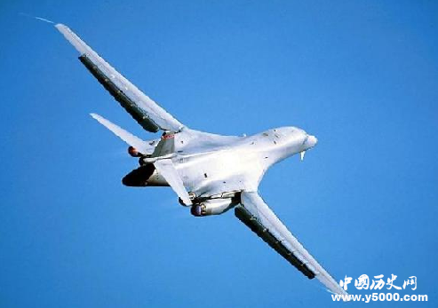B-1轰炸机作战一万次值得炫耀吗？